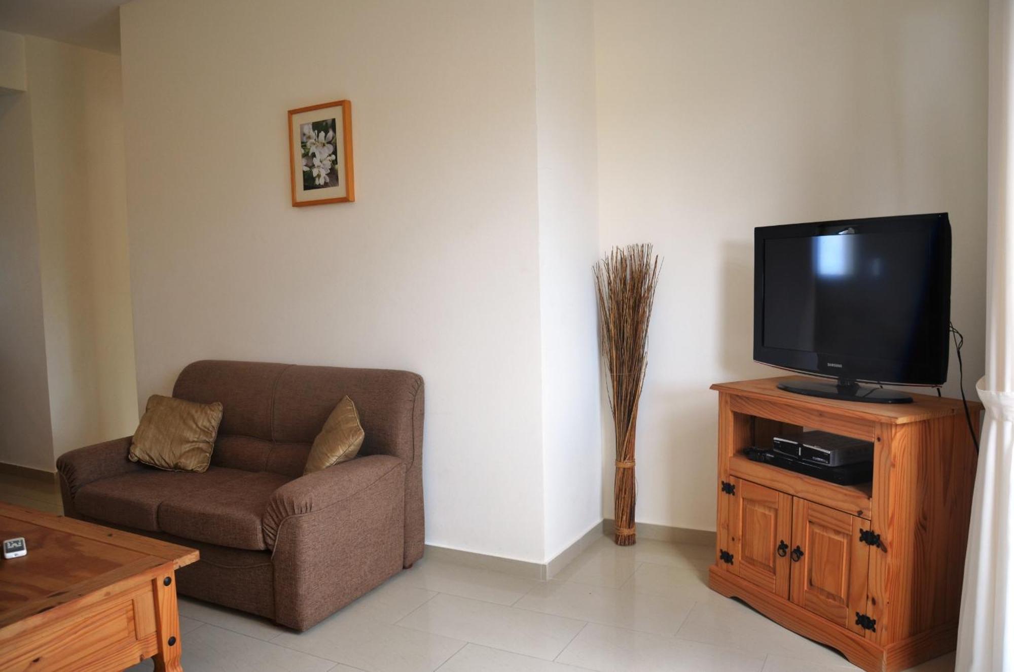 Top Floor, 2 Bedroom Apartment Vanessa D204, Free Wifi, Village View Peja Zewnętrze zdjęcie