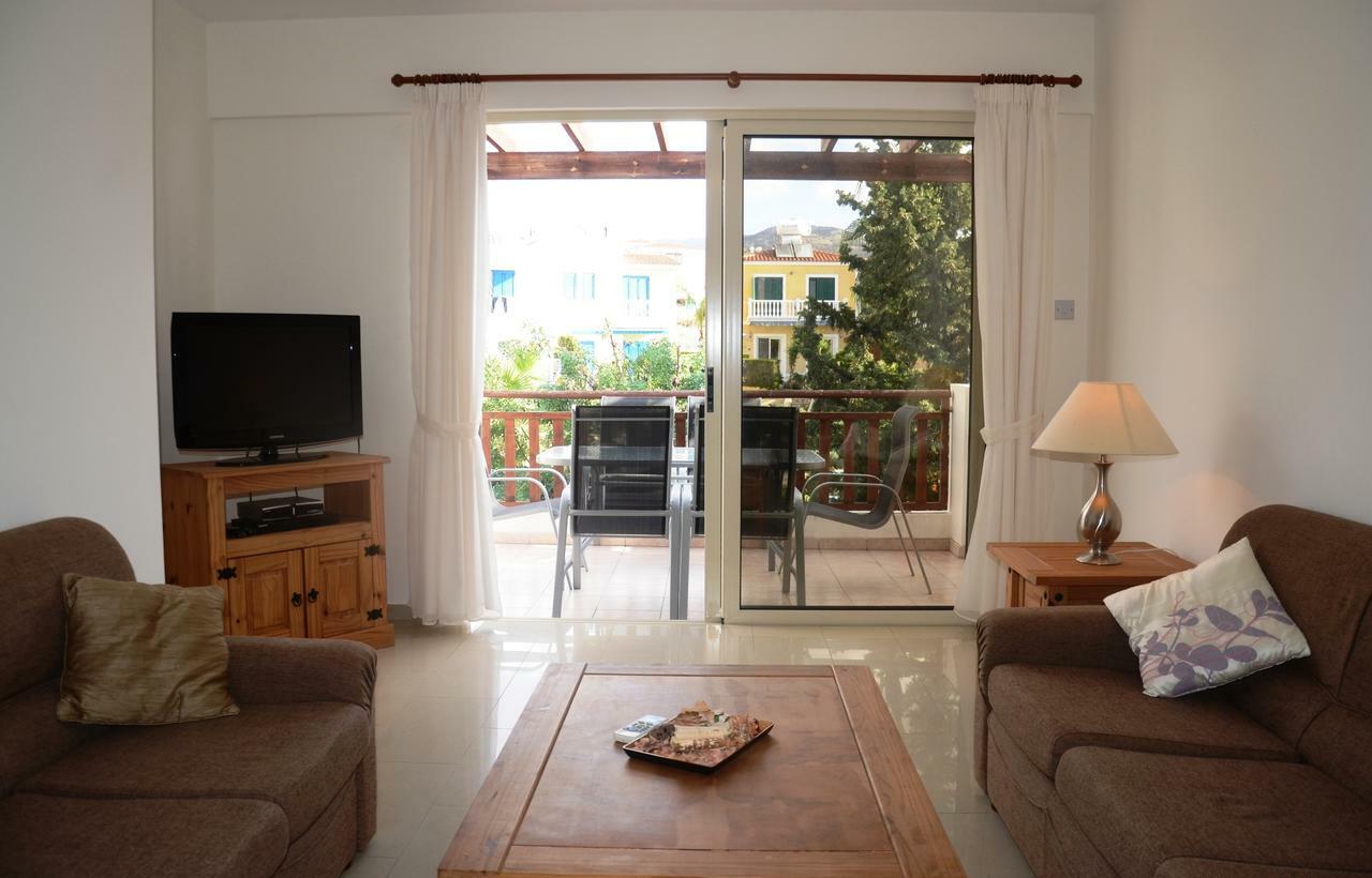 Top Floor, 2 Bedroom Apartment Vanessa D204, Free Wifi, Village View Peja Pokój zdjęcie
