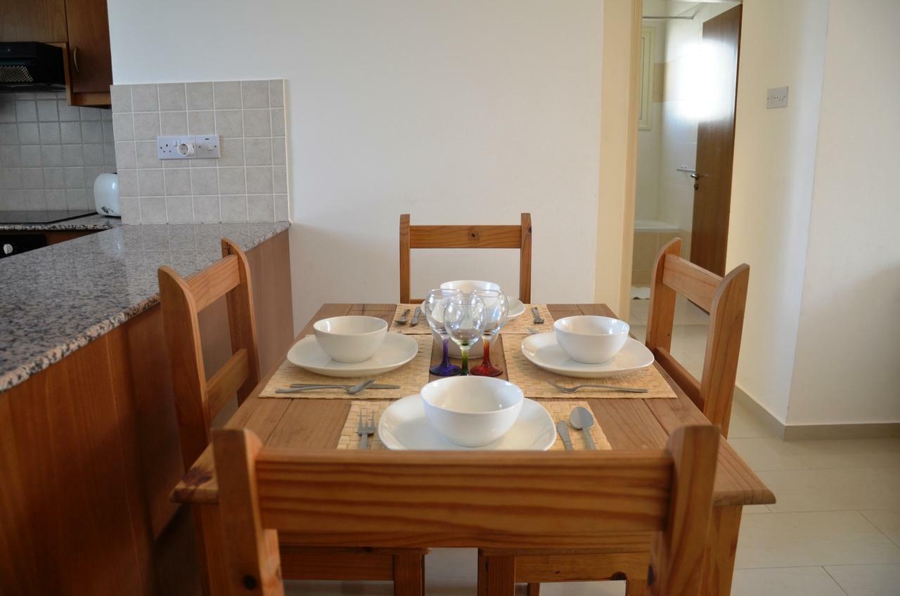 Top Floor, 2 Bedroom Apartment Vanessa D204, Free Wifi, Village View Peja Pokój zdjęcie