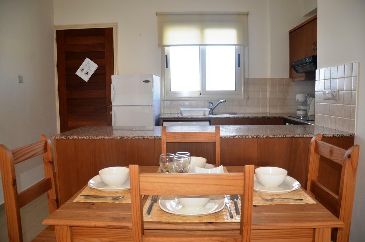 Top Floor, 2 Bedroom Apartment Vanessa D204, Free Wifi, Village View Peja Pokój zdjęcie
